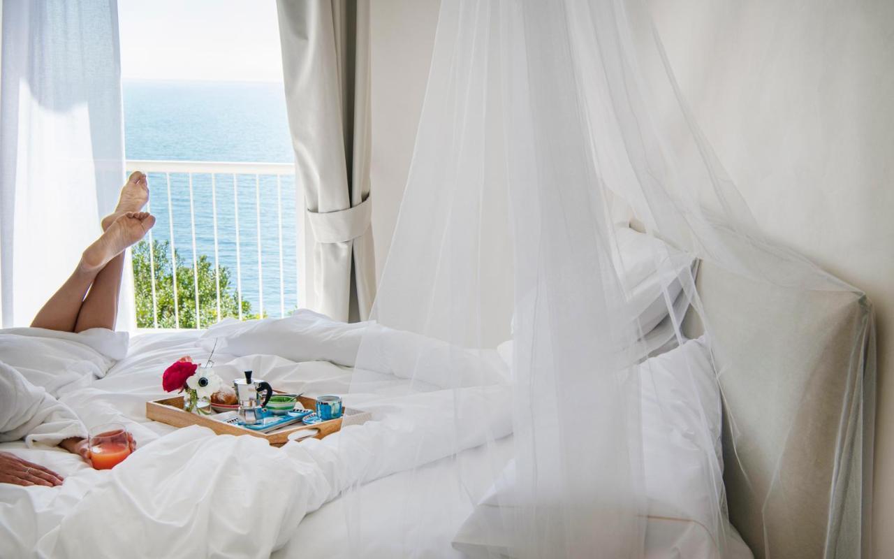 Una Villa - Amalfi Boutique Rooms B&B エクステリア 写真
