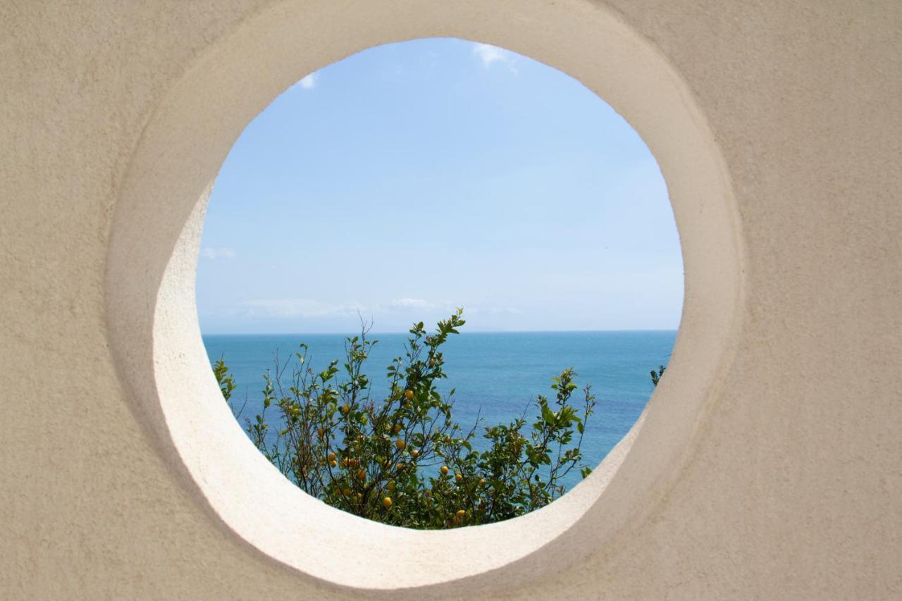 Una Villa - Amalfi Boutique Rooms B&B エクステリア 写真